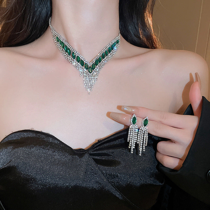 Women's Tassel Two-piece Exaggerated Light Luxury Temperament Clavicle Chain High-grade Jewelry Set