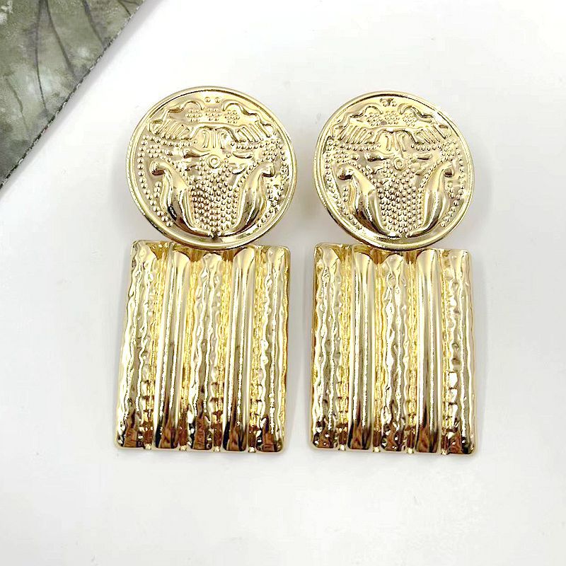 Court Style Geometric Three-dimensional Carved Round Badge Long Block Earrings
