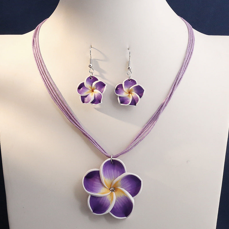 Women's Rich Flower Wax Rope Temperament Suite Necklace