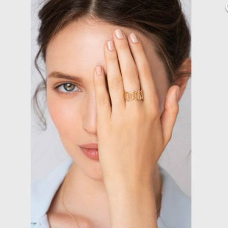 Stylish Outline Titanium Steel Gold-plated Hollow Bracelets