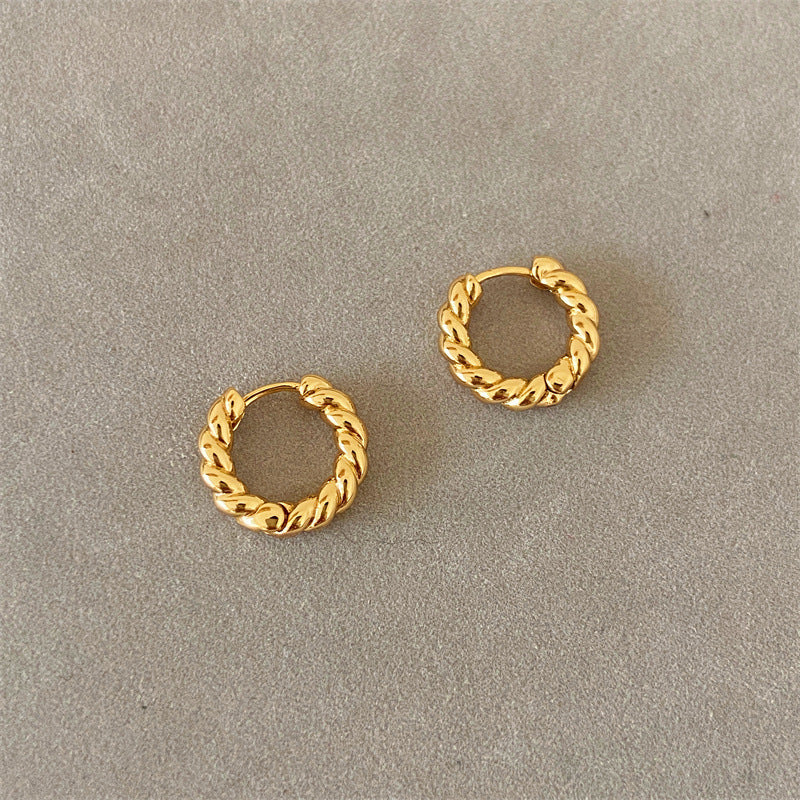 Women's Real Gold Plating Korean Texture Twisted Earrings