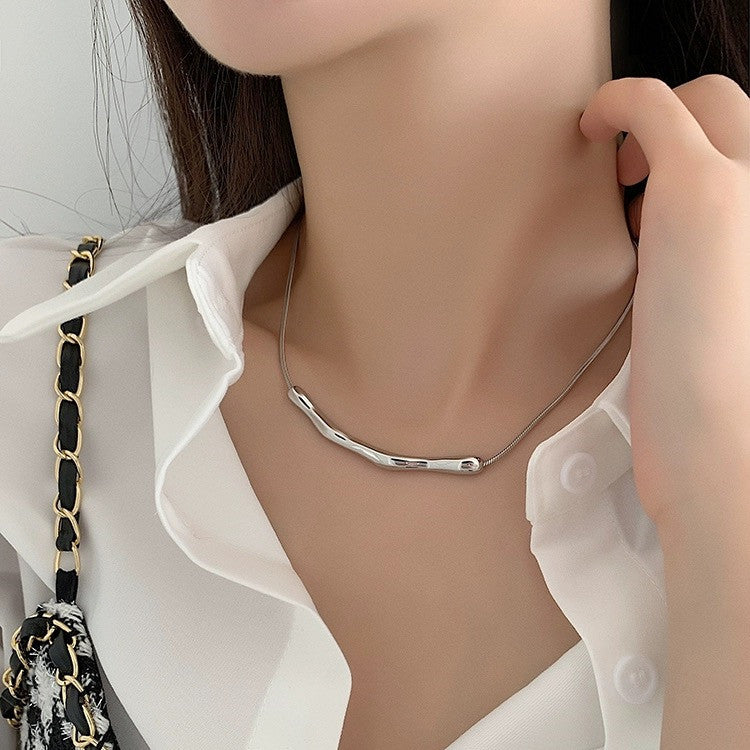 Irregular Metal Pleated Niche Design Clavicle Chain Cold Necklaces