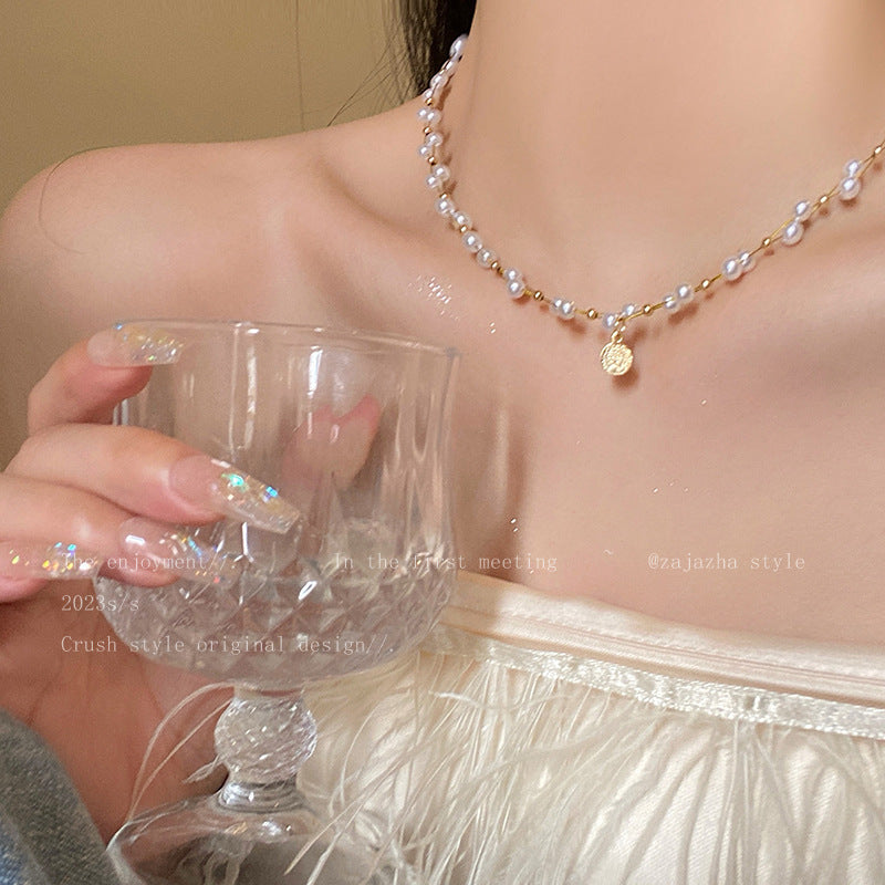 Women's Attractive Fashionable Pearl Clavicle Love Necklaces