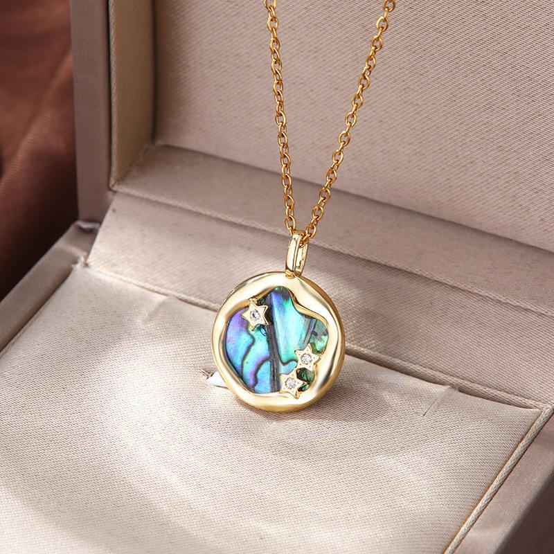 Women's Ornament High-grade Exquisite Affordable Luxury Fashion Necklaces