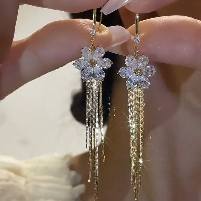 Super Temperament Long Style Petals Tassel High-grade Ear Hook