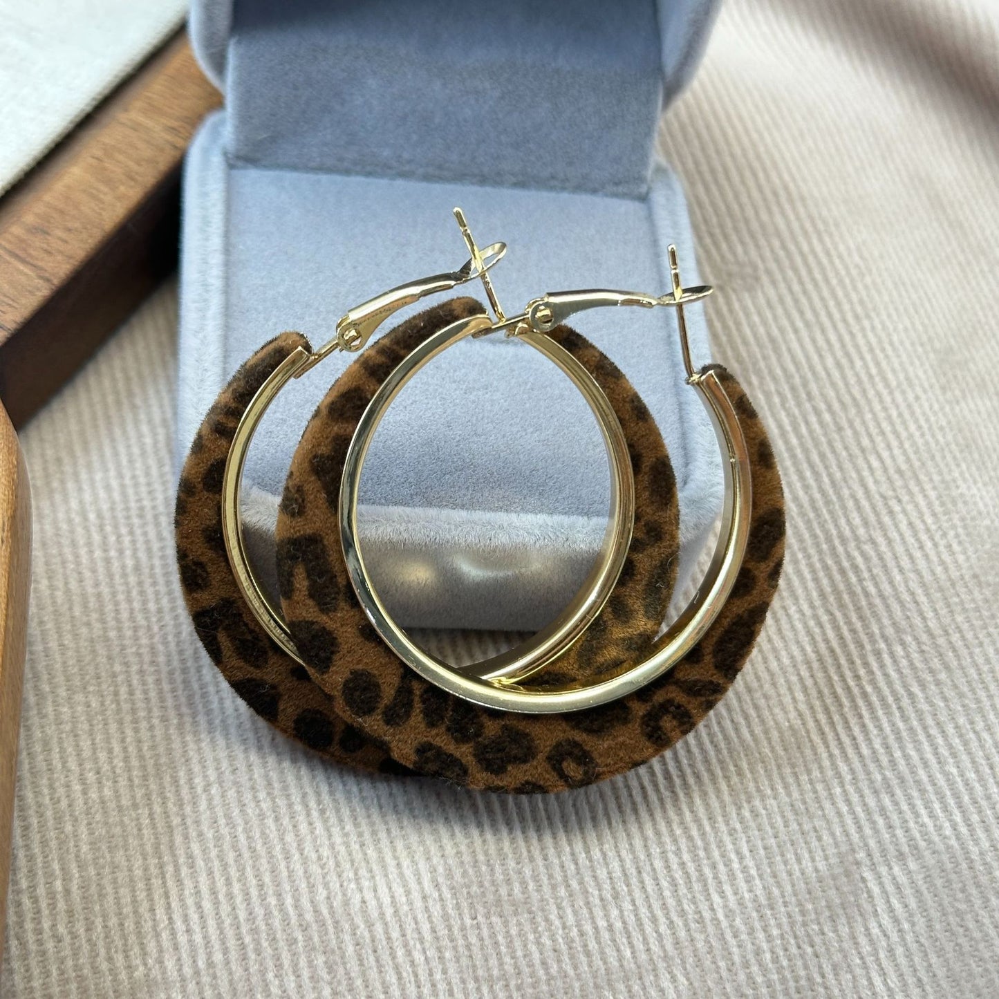 Flocking Ear Retro Style Light Luxury Rings