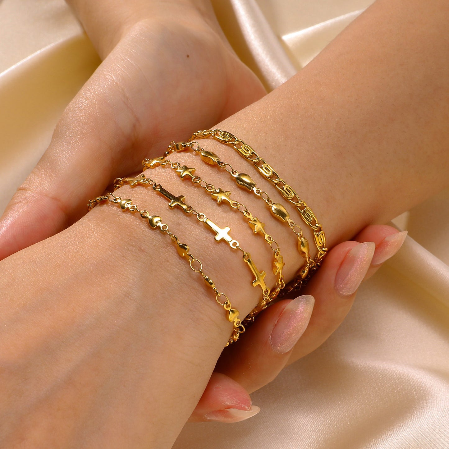 Steel Gold Five-pointed Star Blue Enjoyment Bracelets