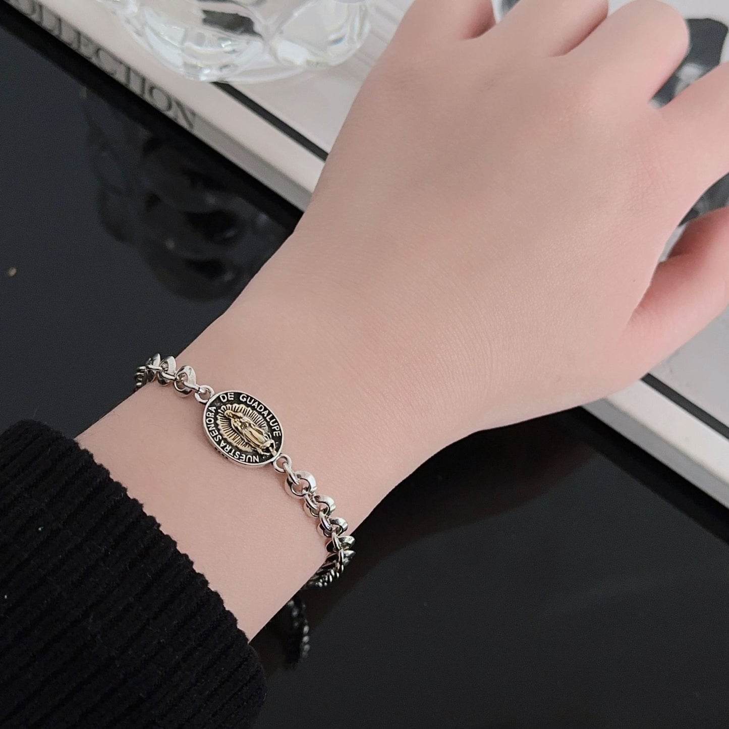 Women's & Men's Sier Niche Retro Creative Flower-de-luce Brass Bracelets