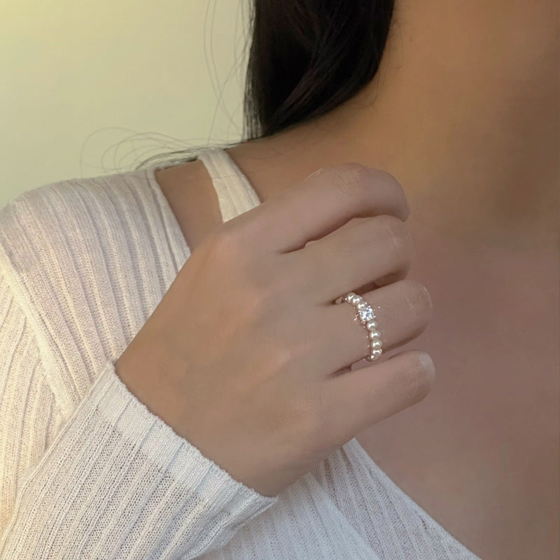 Women's Cube Moissanite Pearl Elastic Design Light Rings