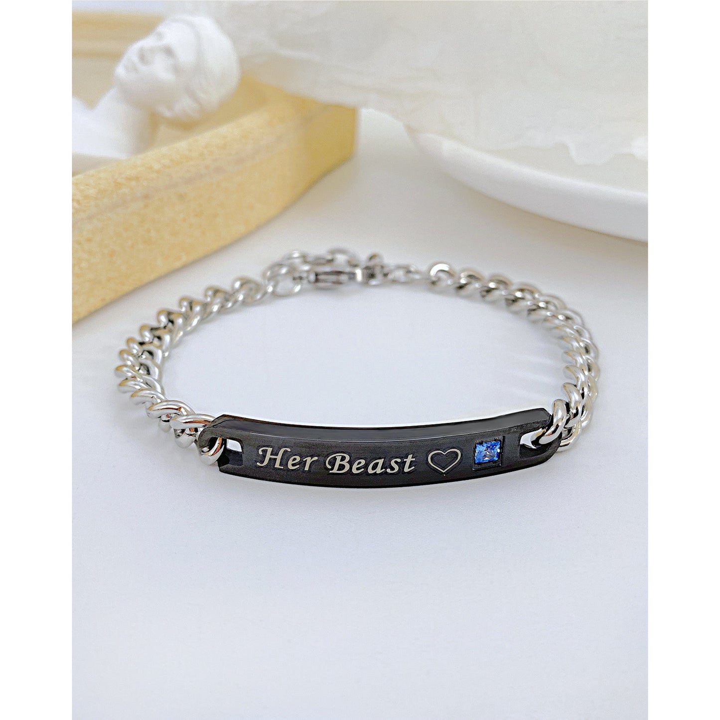 Women's & Men's Trendy Heart-shaped Couple Personality Simple Niche Bracelets