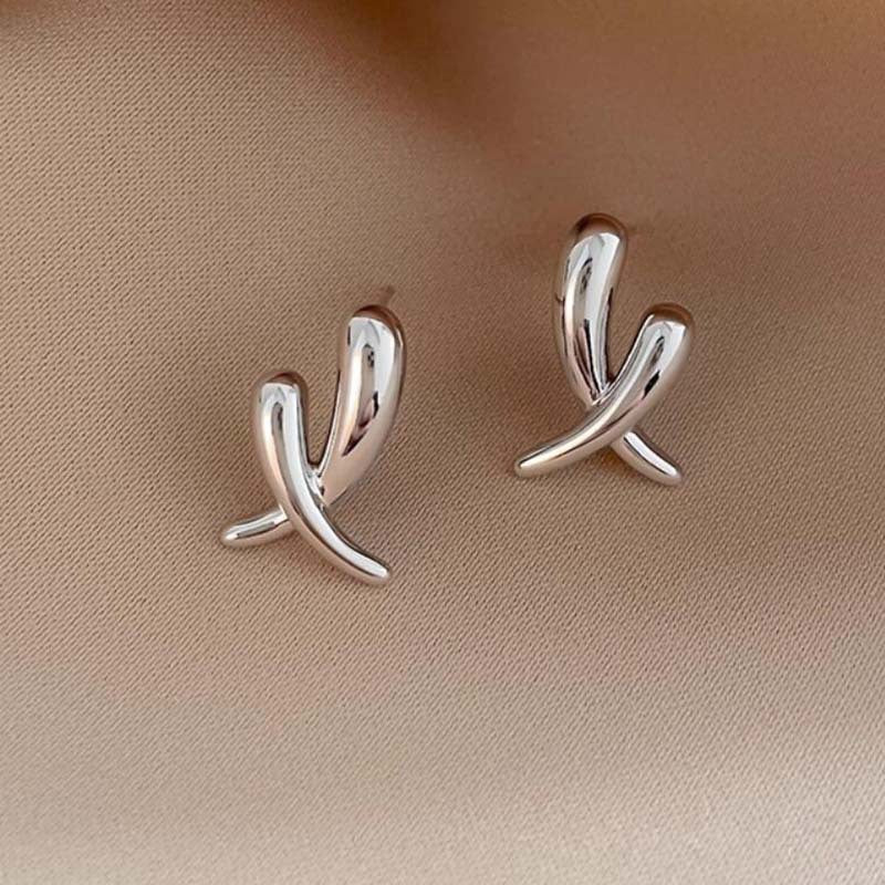 Women's Simple Cross Irregular Metal For Graceful High-grade Earrings