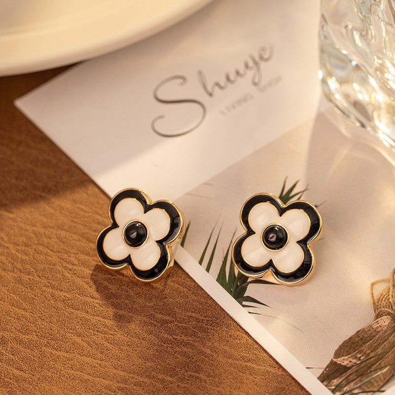 Style Vintage Court Dripping Oil Flower Earrings