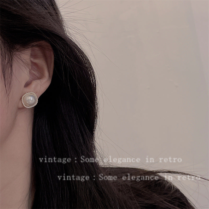 Light Luxury Temperament Versatile Niche Design Earrings