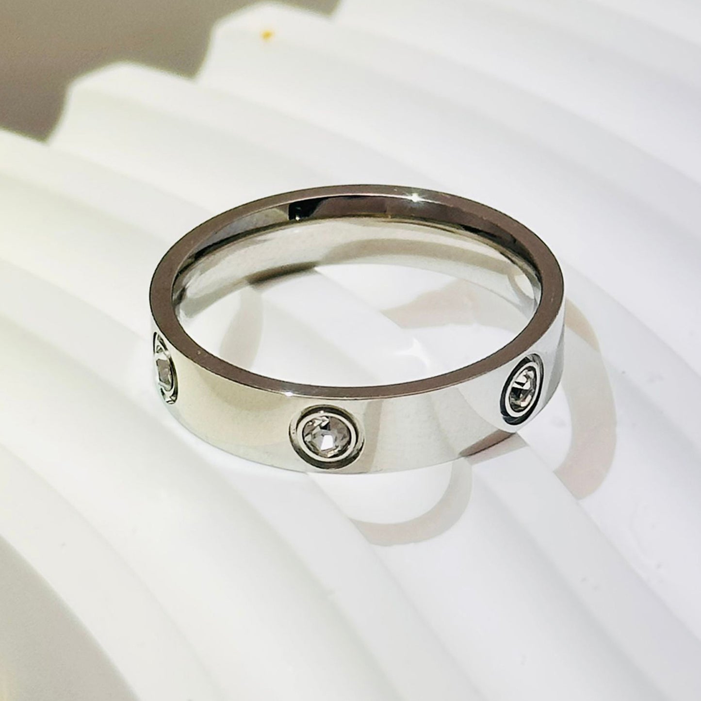 Titanium Steel Full Diamond Female Fashion Rings