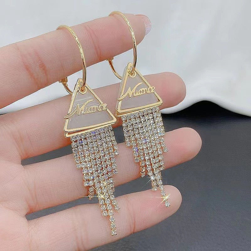 Simple Female Sier Light High-grade Small Ear Earrings