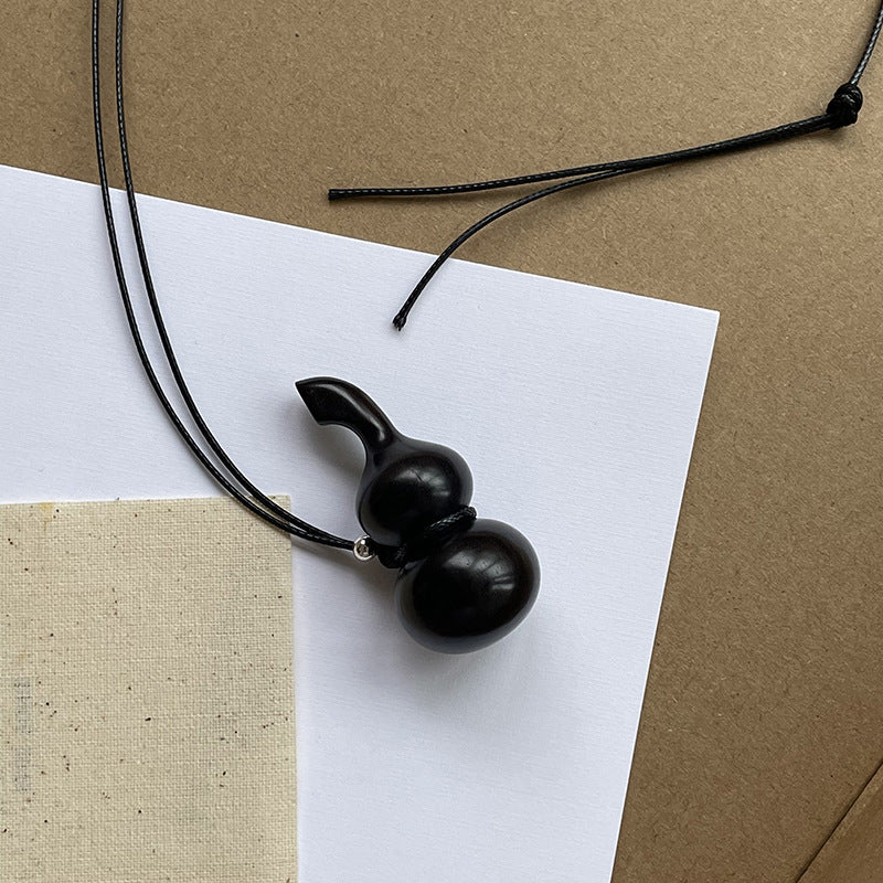 Niche Design Ebony Gourd Retro Long Simple Necklaces
