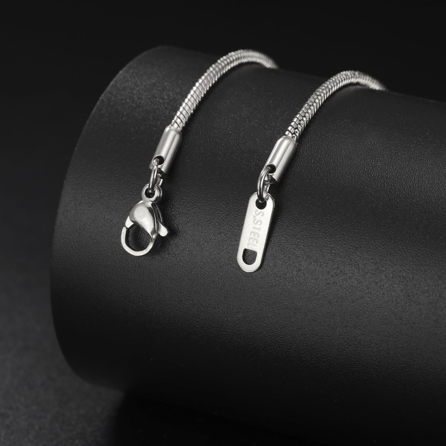 Style Round Snake Chain Couple Clavicle Fashion Necklaces