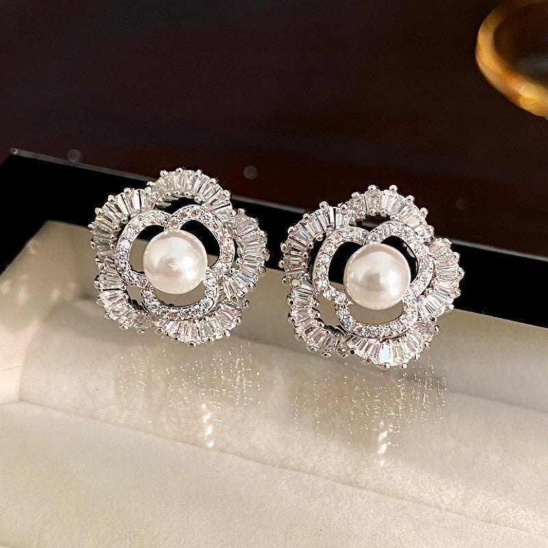Shining Diamond Irregular Round Female Special Earrings