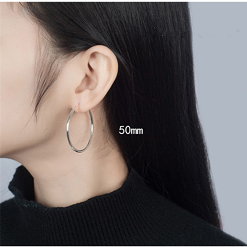Women's Needle Siering Glossy White Copper Big Ear Earrings