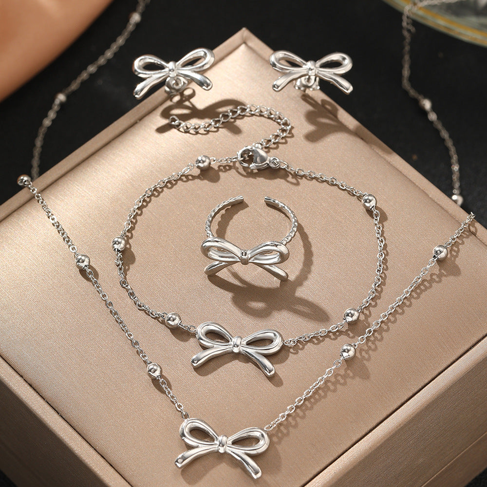 Women's Suit Fashionable Bowknot Stainless Steel Collarbone Bracelets
