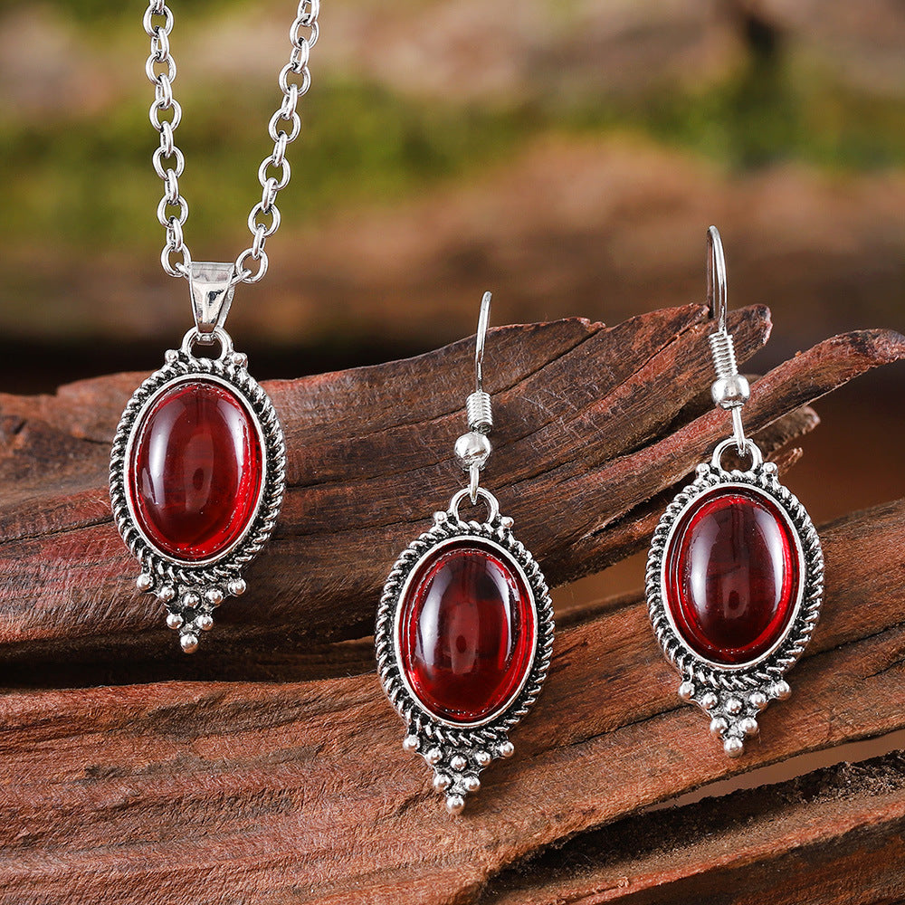 Retro Exquisite Embossed Inlaid Ruby Oval Earrings