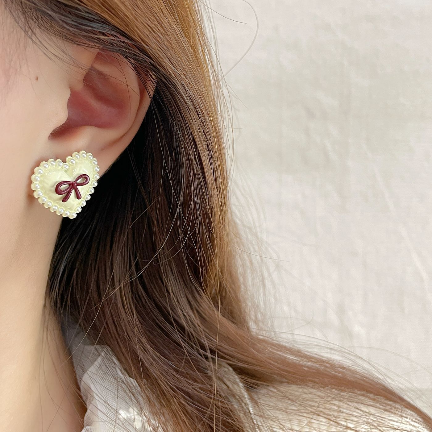 Women's Red Bow Love Heart Sier Needle Exquisite Retro Earrings