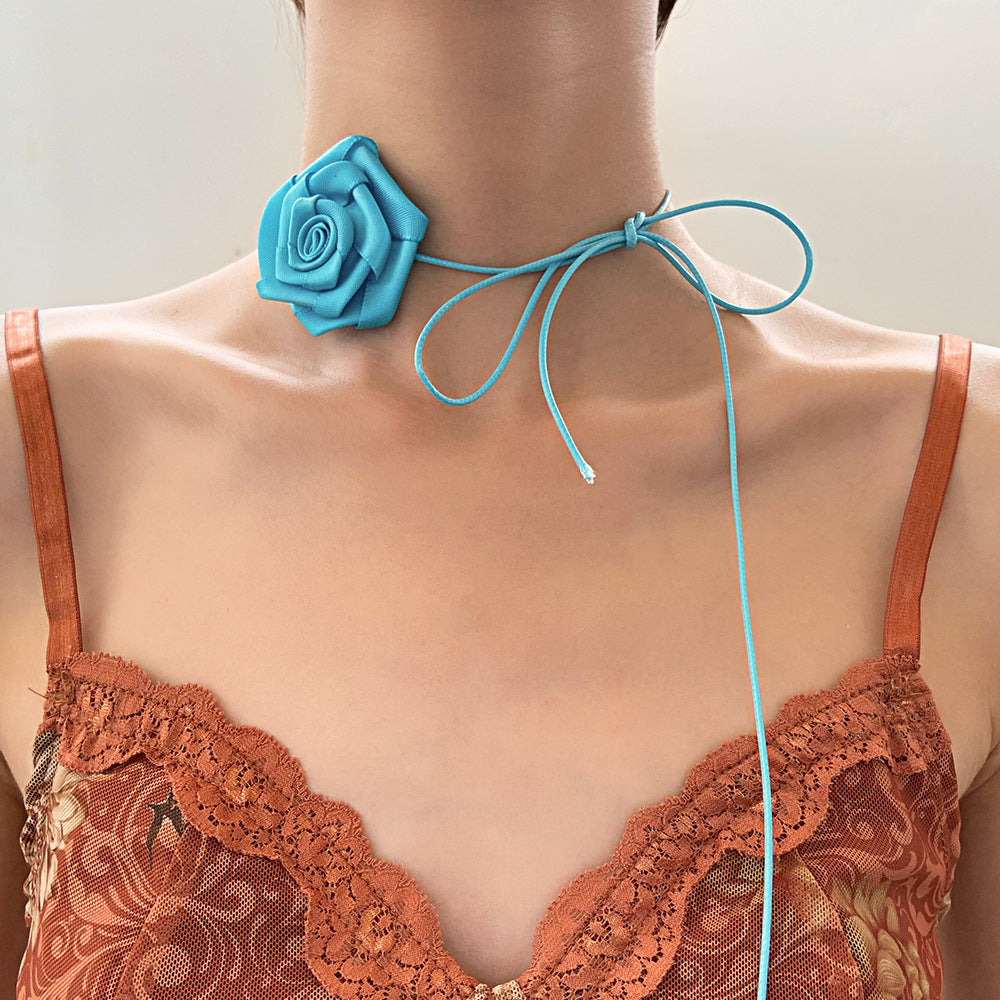 Vintage Rose Flower Exaggerated Flocking French Collar