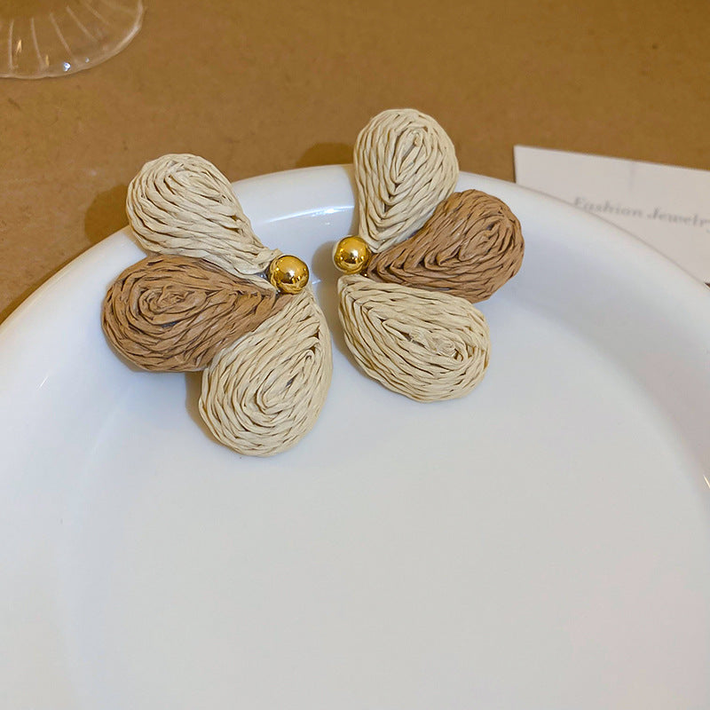 Women's Flower Sweet Personality Girlish Heart Ear Exaggerated Earrings