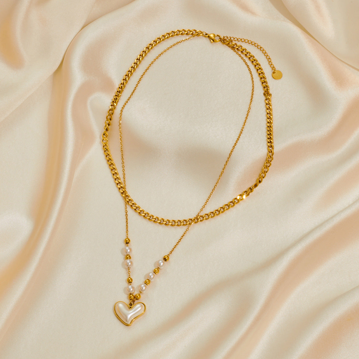 High-grade Pearl Gold-plated Titanium Steel Light Luxury Necklaces