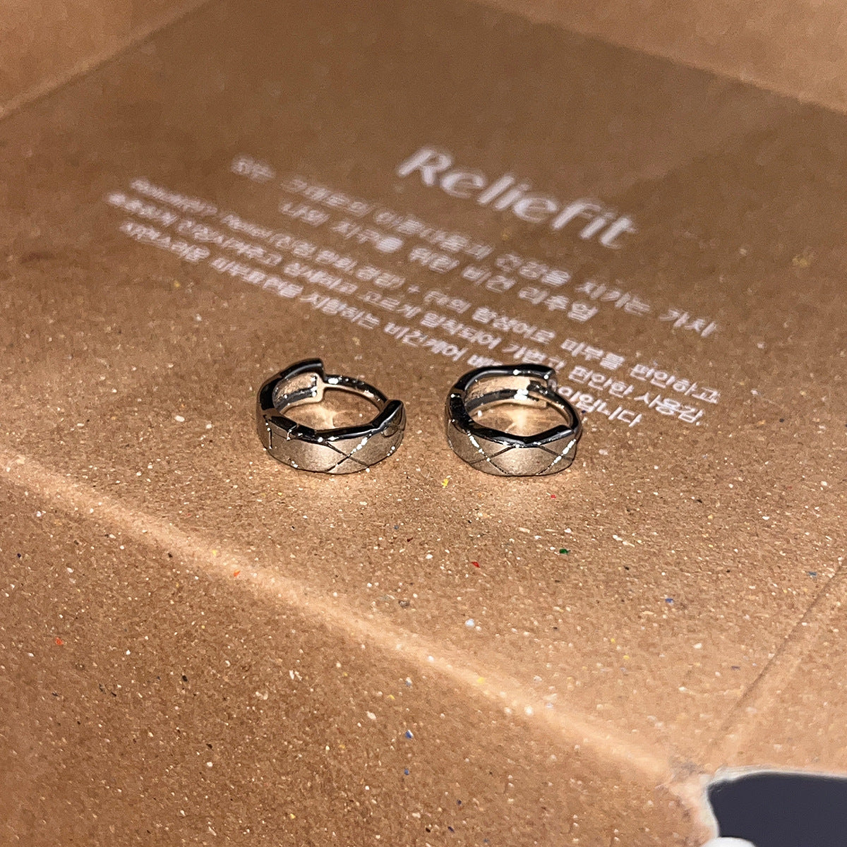 Women's Unique Design Sier Pin Exquisite Mini Earrings