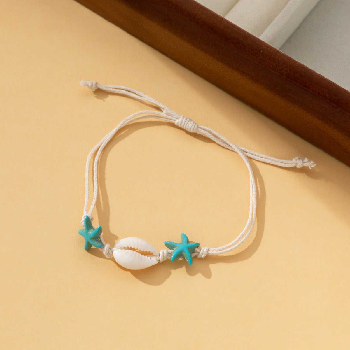 Hand-woven Knotted Marine Series Natural Shell Bracelets