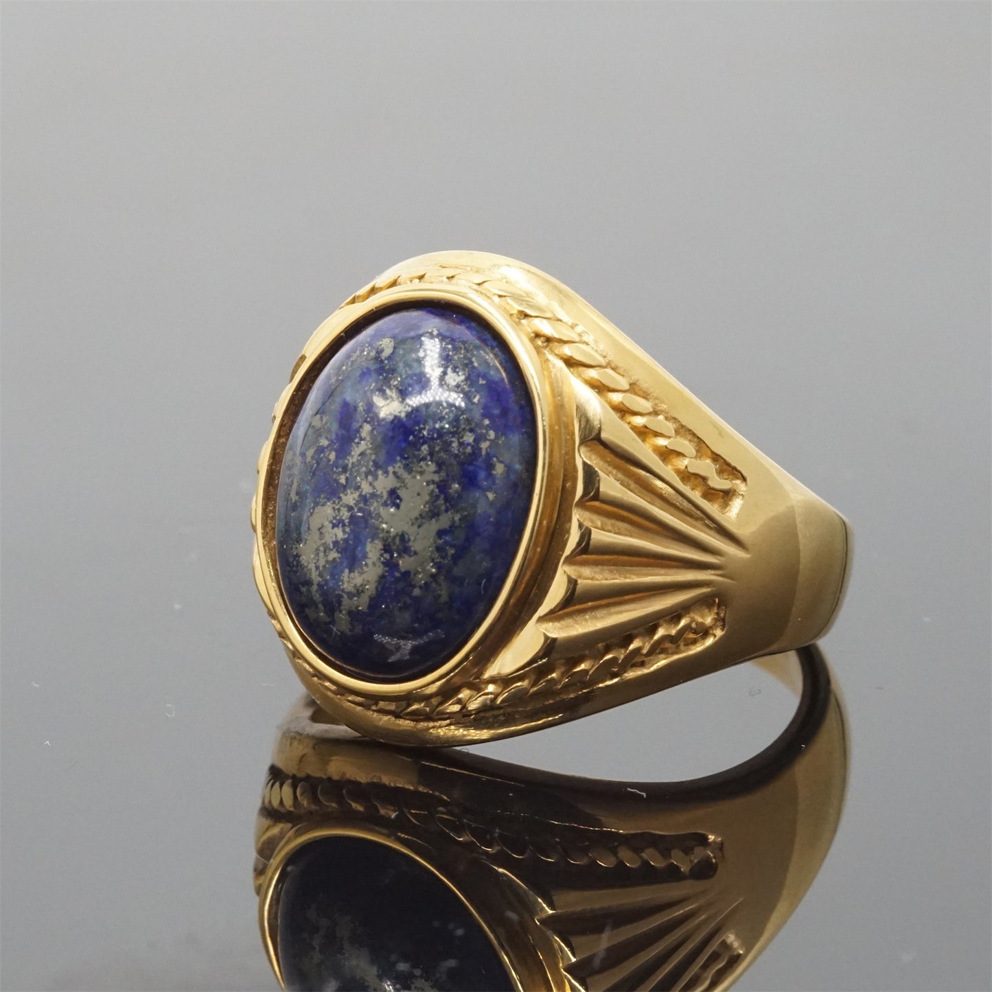 Women's & Men's Trendy Titanium Steel Inlaid Graceful Fashionable Rings