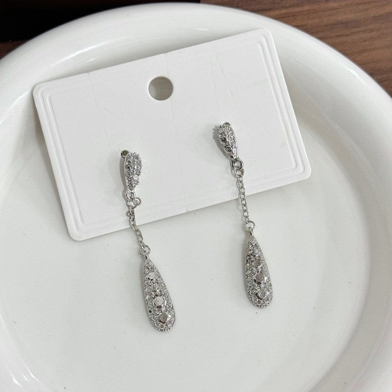 Sier Needle Cool Lady Temperament Butterfly Earrings