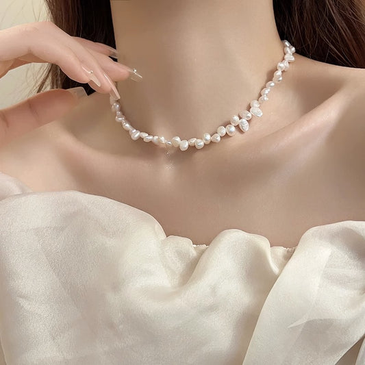 Women's Pearl For Graceful Fashionable Shaped Irregular Necklaces
