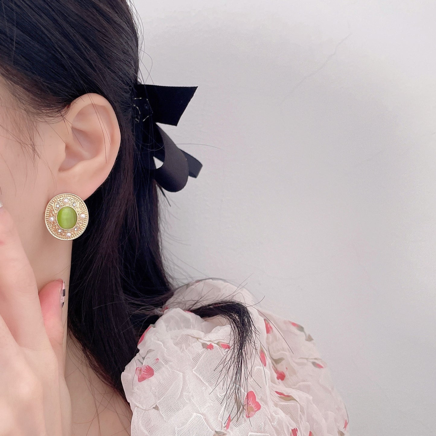Vintage Court Style Pearl Oval Green Earrings