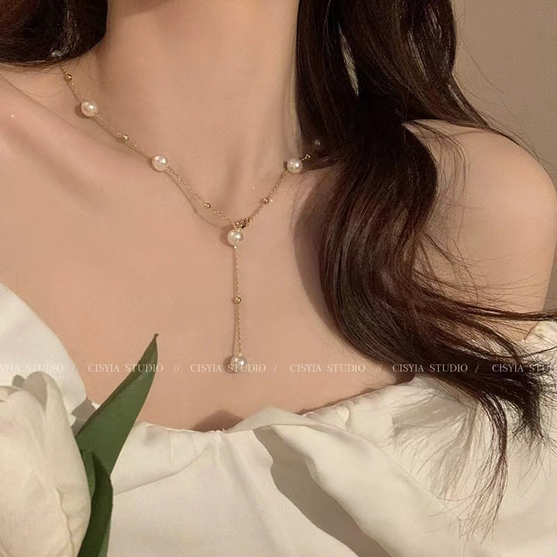 Women's Attractive Fashionable Pearl Clavicle Love Necklaces