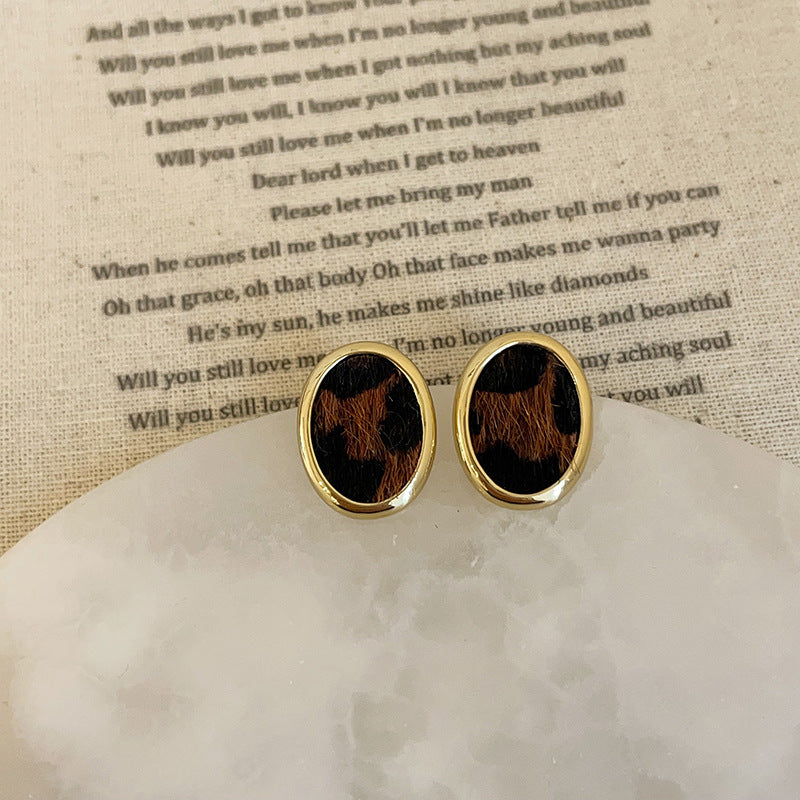 Women's Print Resin For Retro Affordable Luxury Fashionable Earrings