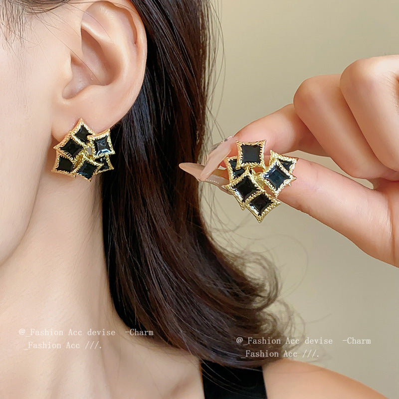 Women's Oil Square Simple High-grade Geometric Affordable Luxury Earrings
