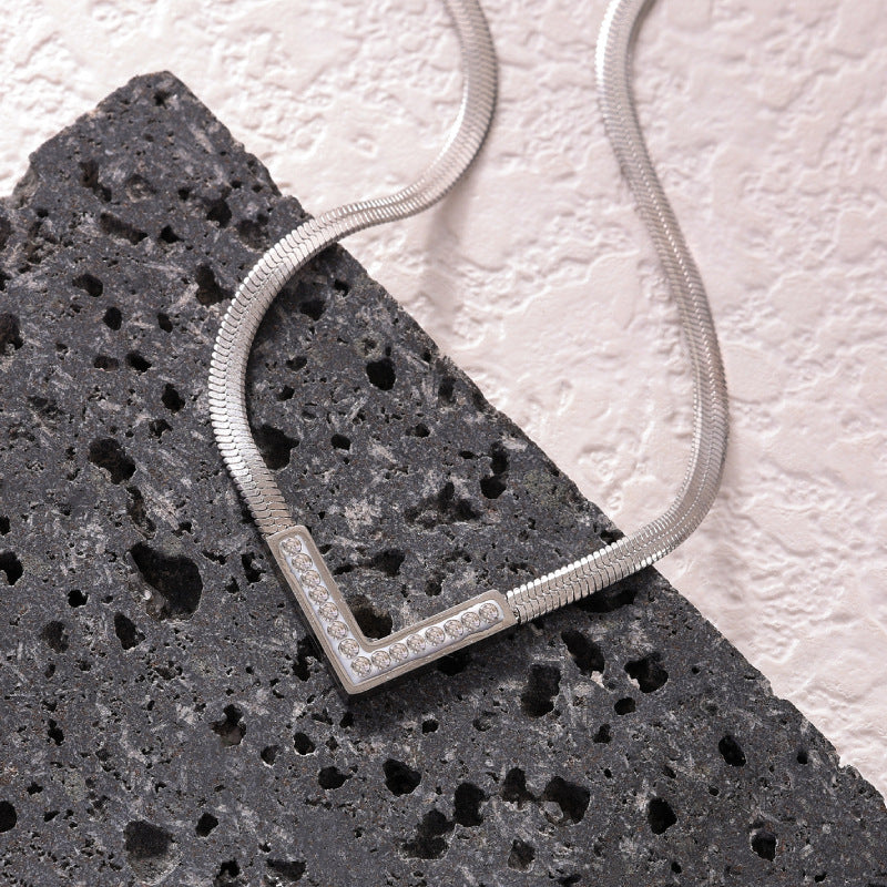 Titanium Steel V-shaped Light Luxury High-grade Flat Snake Necklaces