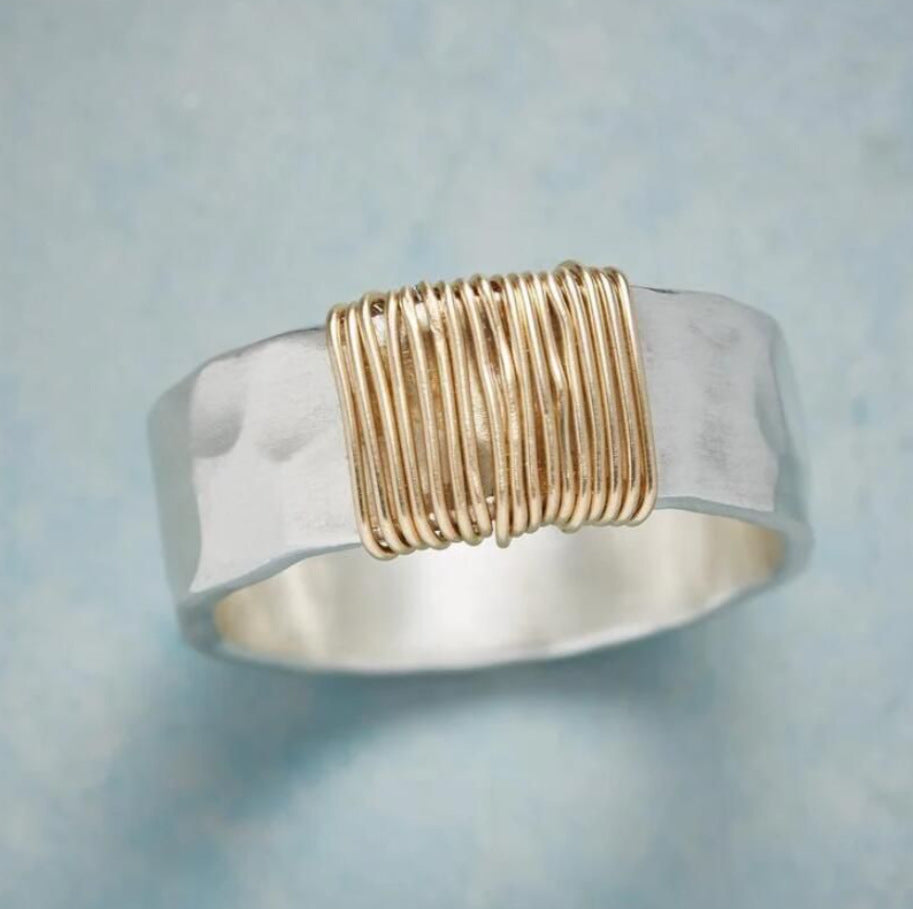 Geometric Simple Wide Surface Copper Wire Antique Ring