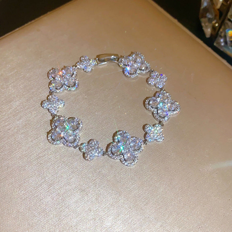 Women's French Style Refined Zircon Flower High-grade Light Luxury Niche Personality Bracelet