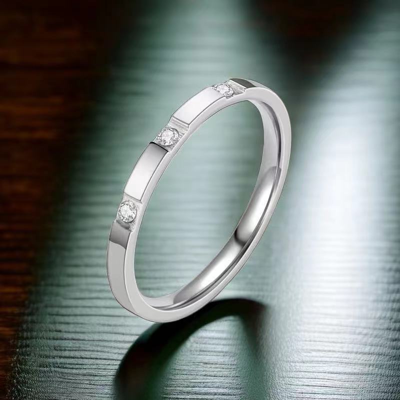 Women's Titanium Steel Electroplating Light Luxury Style Bracelets