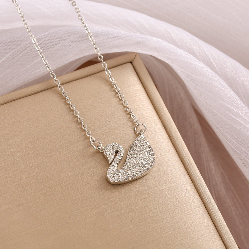 Titanium Steel Diamond Four-leaf Flower Female Necklaces