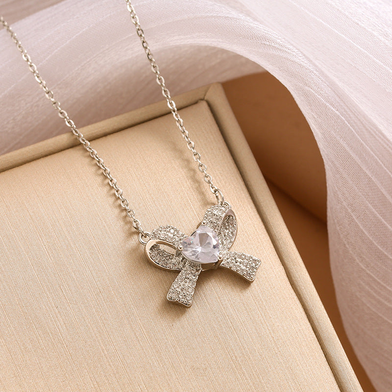 Titanium Steel Diamond Four-leaf Flower Female Necklaces