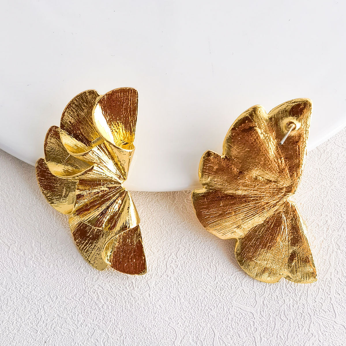 Electroplating Irregular Fan-shaped Metal Fashion Personalized Cold Earrings