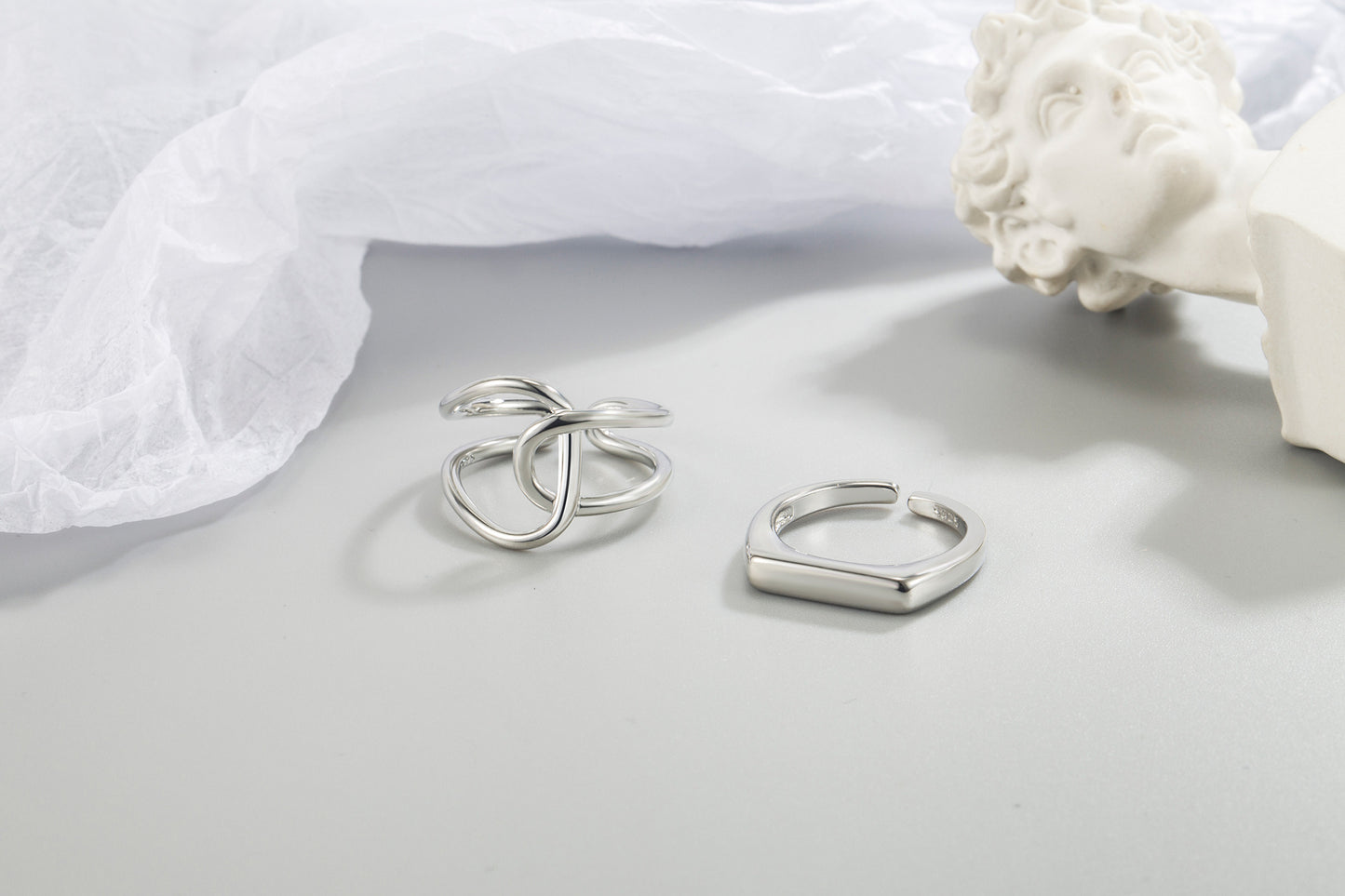 Asymmetric Line Female Design Irregular Interwoven Rings