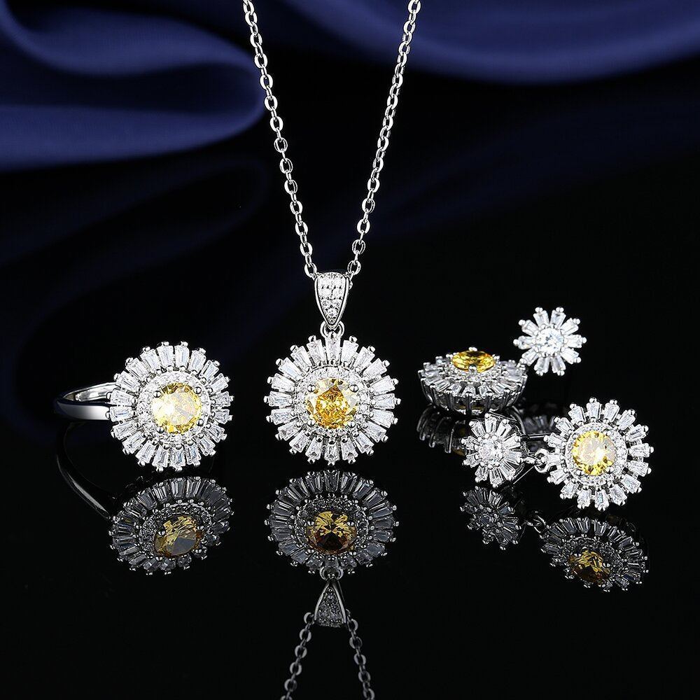 Women's Live Broadcast Luxury Diamond Sunflower Fashion Yellow Necklaces
