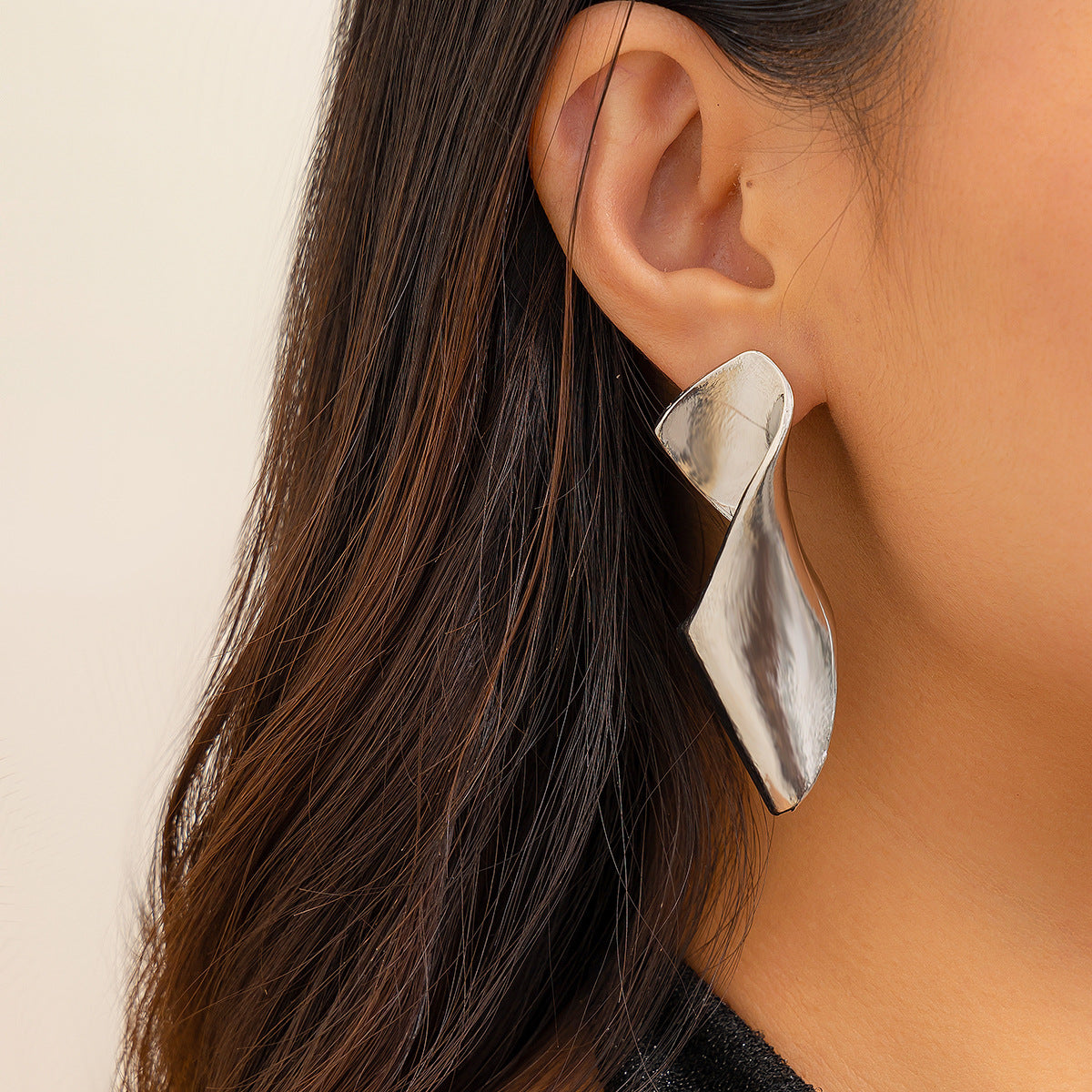 Metal Glossy Surface Folding Female Retro Earrings