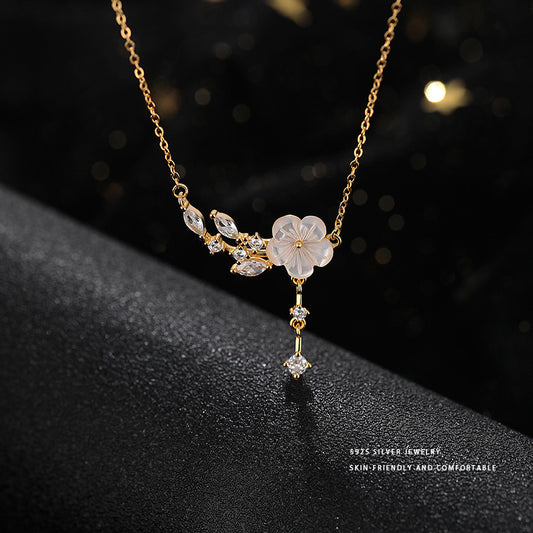 Leaf Niche Design Light Luxury Tea Necklaces
