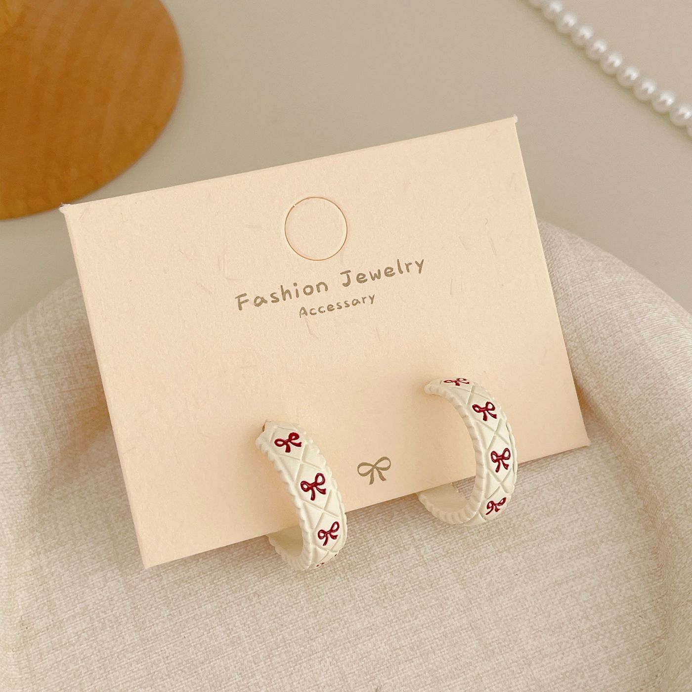 Women's Red Bow Love Heart Sier Needle Exquisite Retro Earrings